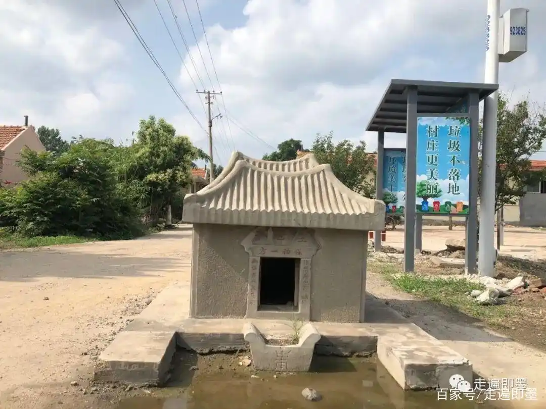 土地爷信仰_土地庙介绍_怎样供奉土地爷爷土地奶奶