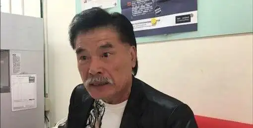 雷洪一妻五妾_雷洪6个妻妾家庭生活_雷洪家庭幸福秘籍