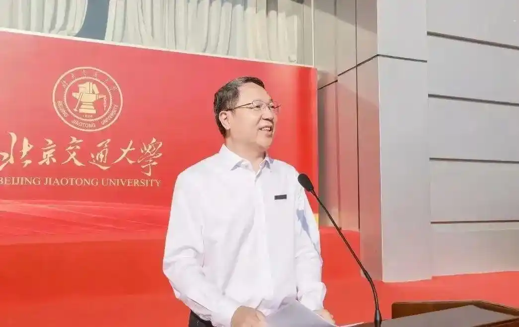 北大复旦上海交大清华华南理工中国人民大学南开北京交通中国科学院大学西北工业大学中国农业大学_北大哲学系主任开学致辞金句频出_大学开学典礼校长寄语