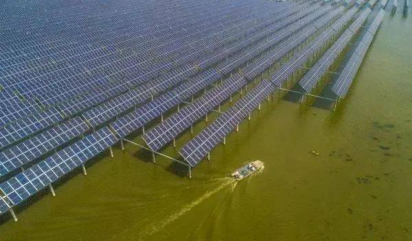 泗洪天岗湖光伏发电基地节地技术应用_江苏省天岗湖光伏碍洪问题整治_泗洪 天岗湖