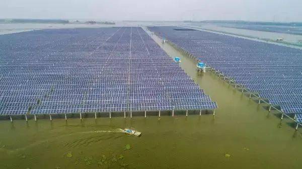 江苏省天岗湖光伏碍洪问题整治_泗洪天岗湖光伏发电基地节地技术应用_泗洪 天岗湖