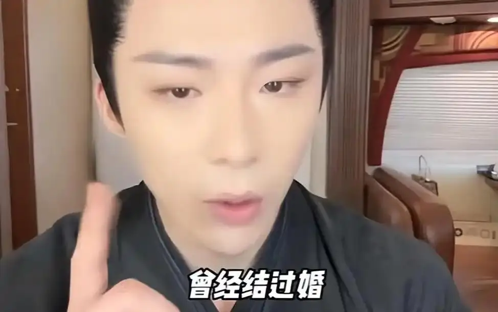 黄景瑜前妻喊话许凯 暗示有前夫的瓜_刘宇宁黄景瑜对比分析_娱乐圈离婚后开撕与维护前妻案例