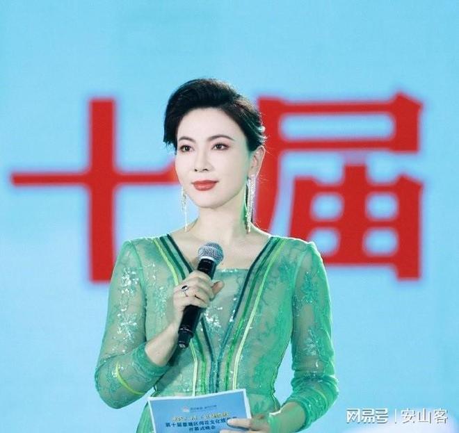 cctv晚间新闻档目女主持人姓名_广东卫视主持人_广东广播电视台主持人