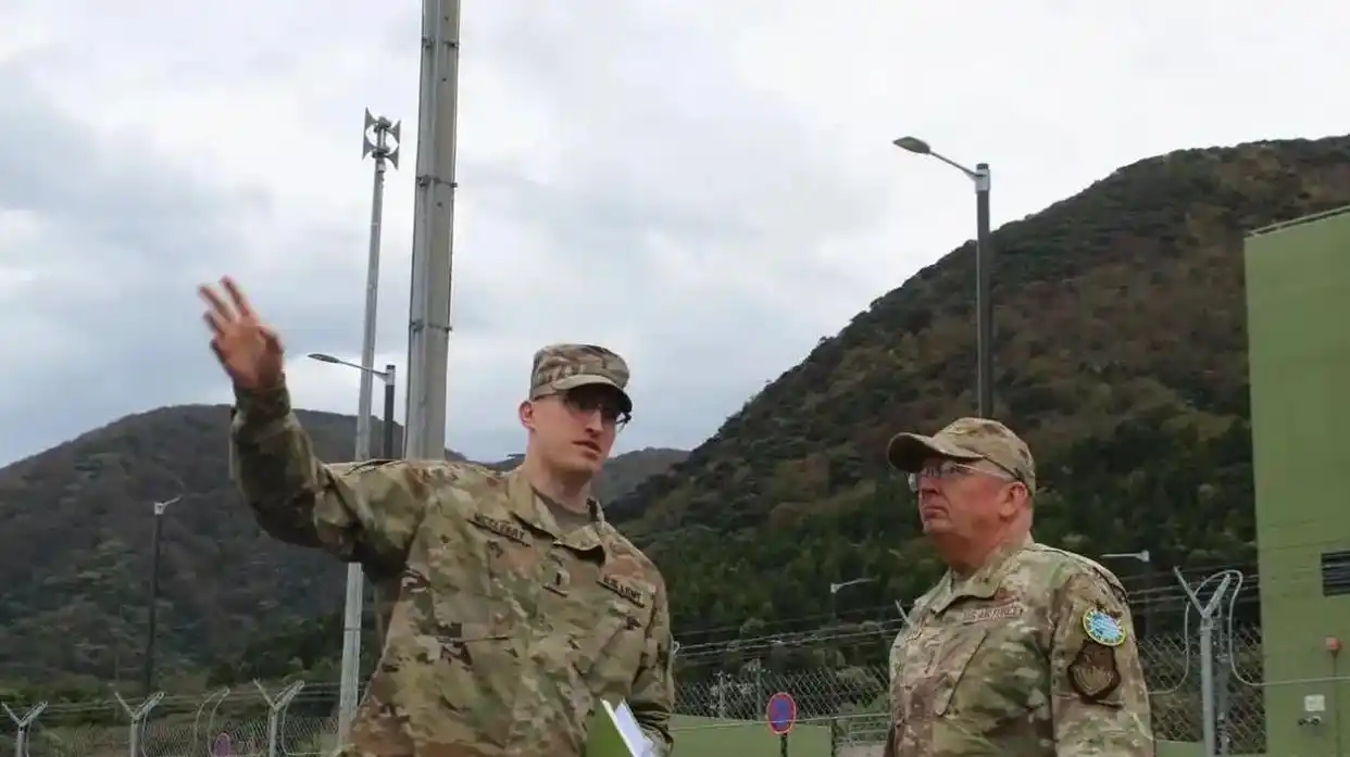 美国与日本的政治关系_特朗普重返白宫影响_日本驻美军事基地问题