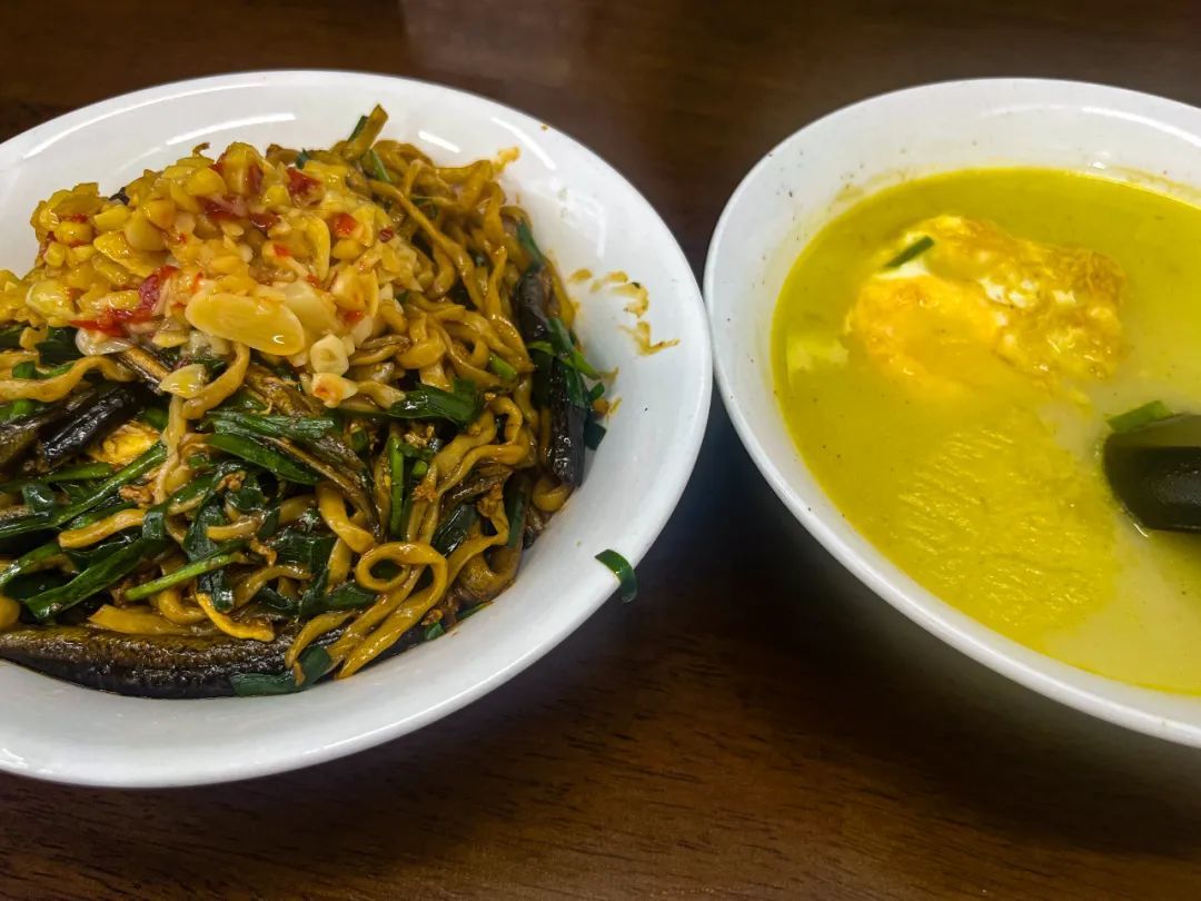 烟火小店必吃榜_寻找宝藏小店_牛肉面馆一碗“管饱面”全网爆火