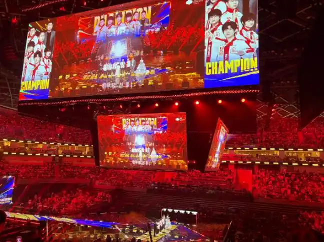 成都ag超玩会夺kpl年度总冠军_成都AG超玩会KPL夏季赛冠军_北京WBKPL总决赛对决