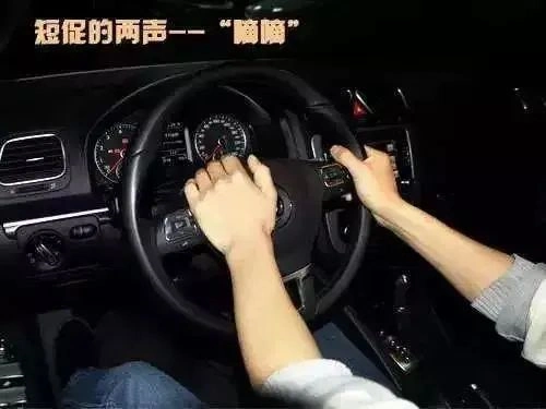 山东大雾预警信号_大雾预警升级为橙色!多地有特强浓雾_雾天安全驾驶常识