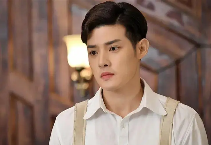 寇家瑞父亲_寇家瑞近况_寇世勋父子照片