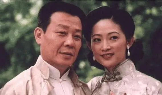 寇世勋双妻家庭对孩子心理影响_寇家瑞父亲_寇家瑞父亲背叛母亲婚姻故事