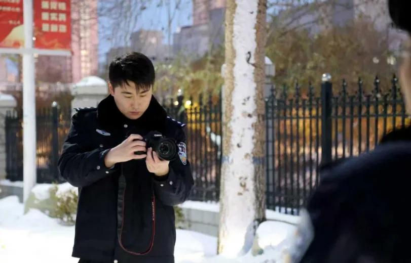 短视频制作民警_新闻报道稿件_公安宣传民警