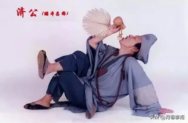 央视专访！游本昌讲述从龙套到“济公”的心理历程，92岁光荣入党