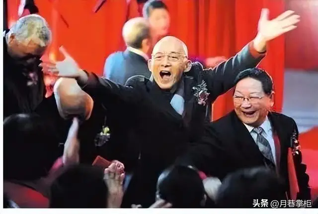 游本昌济公 艺术家 游本昌入党_92岁游本昌回应入住养老院