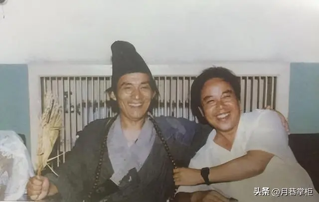 92岁游本昌回应入住养老院_游本昌济公 艺术家 游本昌入党
