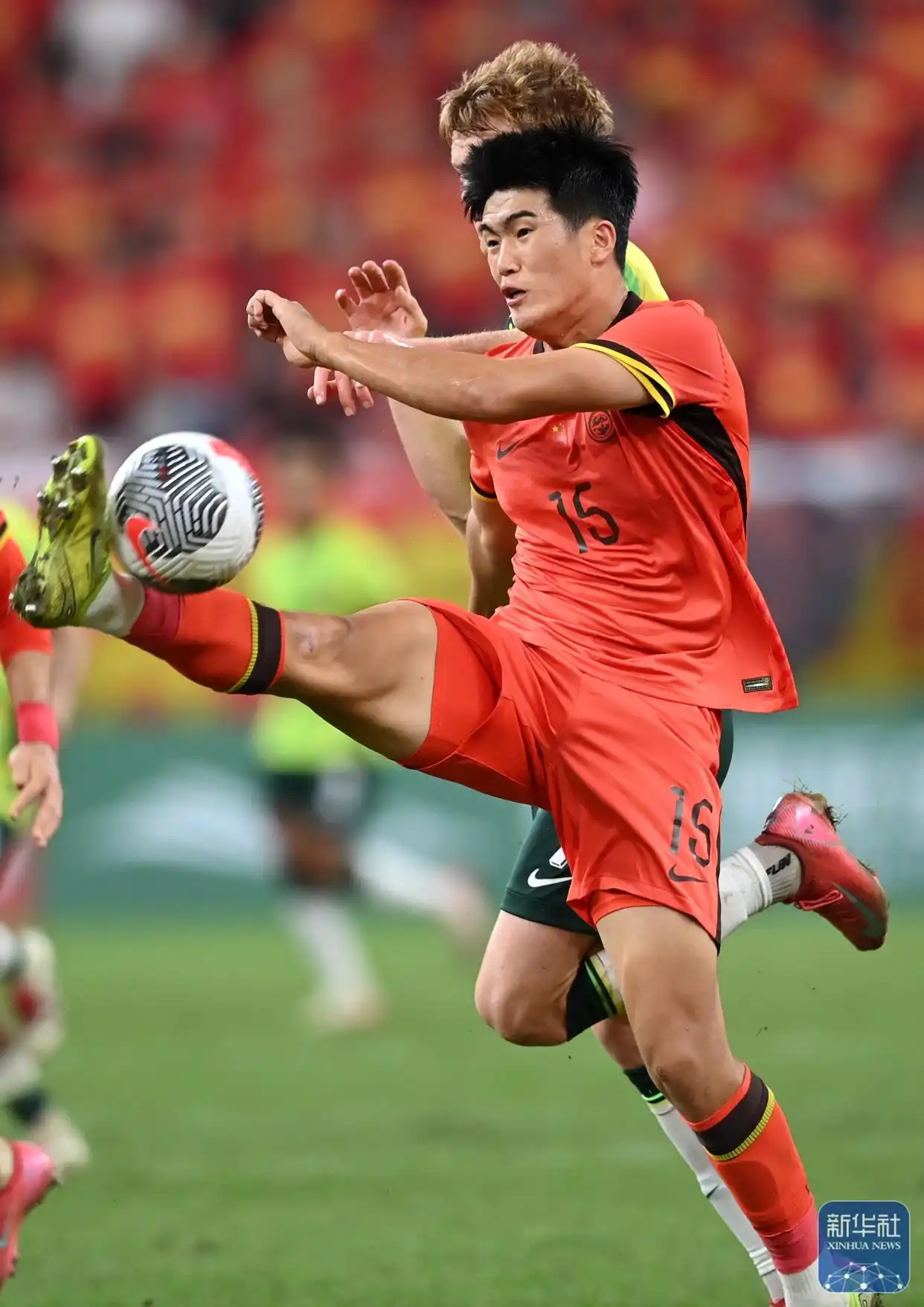 2026亚足联U23亚洲杯预选赛中国0比0澳大利亚 晋级U23亚洲杯正赛 拜合拉木·阿卜杜外力_中国队晋级u23亚洲杯正赛