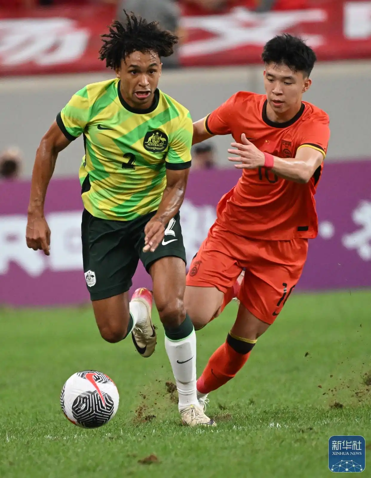 中国队晋级u23亚洲杯正赛_2026亚足联U23亚洲杯预选赛中国0比0澳大利亚 晋级U23亚洲杯正赛 拜合拉木·阿卜杜外力