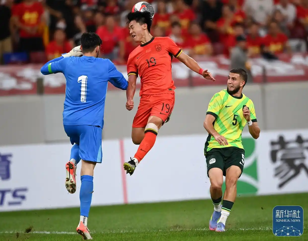 2026亚足联U23亚洲杯预选赛中国0比0澳大利亚 晋级U23亚洲杯正赛 拜合拉木·阿卜杜外力_中国队晋级u23亚洲杯正赛