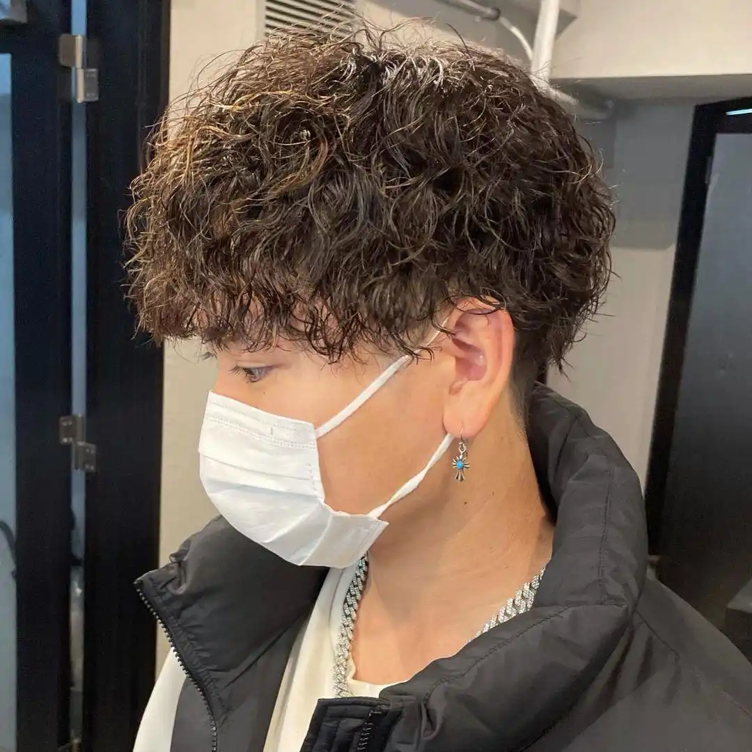 男士短寸头发型_男士飞机头造型_男生发型名称图片