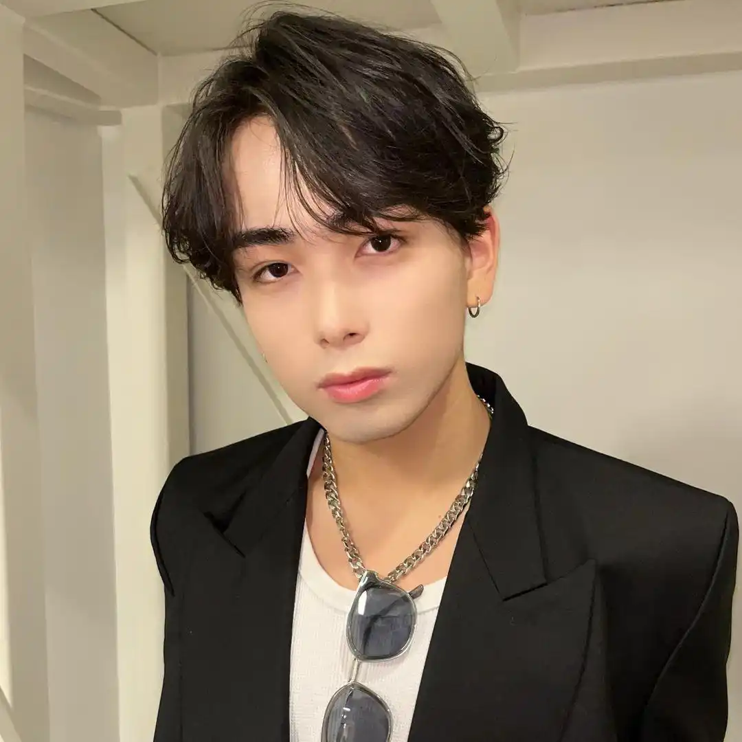 男生发型名称图片_男士短寸头发型_男士飞机头造型