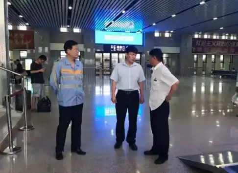 应急保障车队进入“临战”状态，滨州交通运输系统抗台风在行动