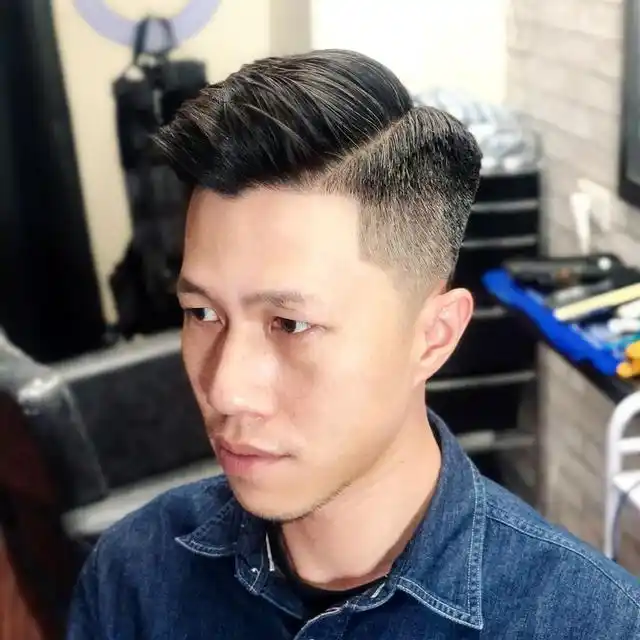 男士偏分刻痕发型_男士寸头发型_男生发型名称图片
