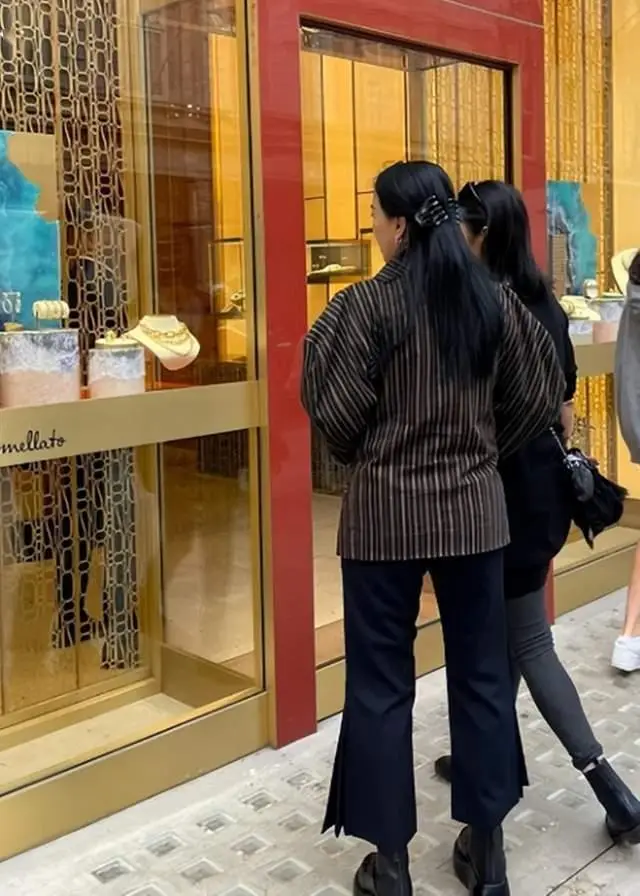那英老公被曝出轨风波时间线_那英近况_那英与孟桐感情