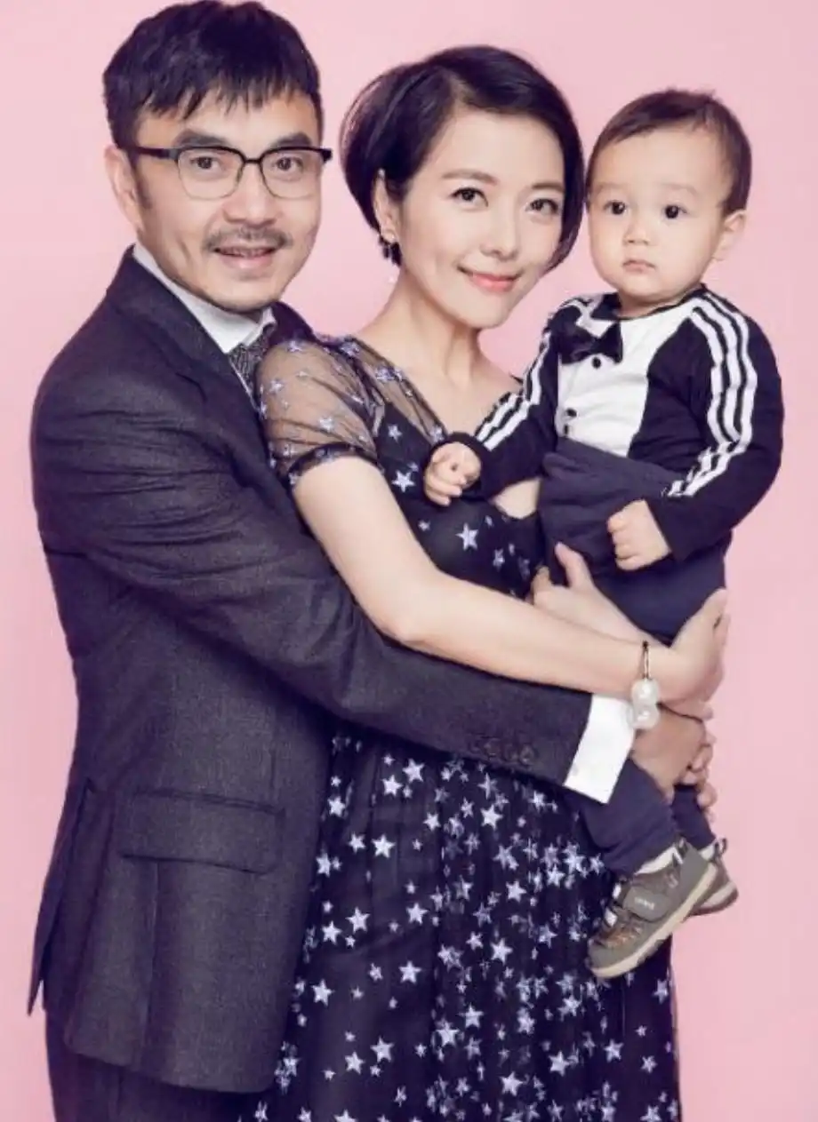 杨乐乐回应独自手术汪涵未陪同_汪涵妻子杨乐乐母子冲突_杨乐乐育儿视频