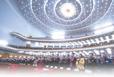 最近国家大事新闻100字_十四届全国人大一次会议选举产生新一届国家领导人_2023年国内十大新闻