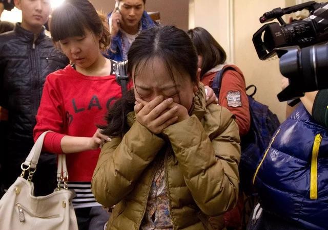 马航MH370 失踪事件_马航失事的英语新闻_MH370 失踪之谜