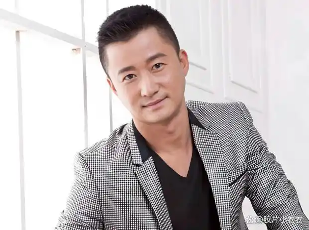 吴京战狼2票房神话_吴京战狼肌肉图片大全_吴京爱国形象争议