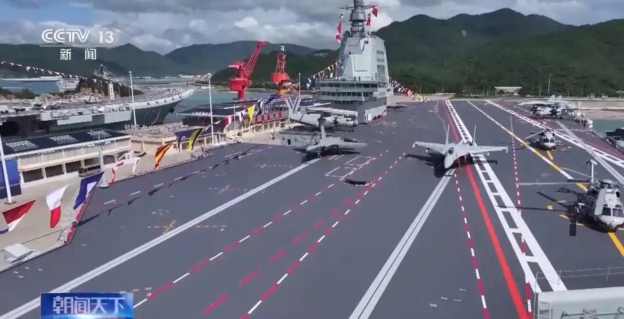 福建舰电磁弹射和阻拦技术有何优势_中国第一艘电磁弹射航母福建舰_全球首艘常规动力电磁弹射航母技术优势