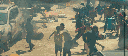 吴京战狼肌肉图片大全_吴京为戏拼命的狠_吴京成长经历