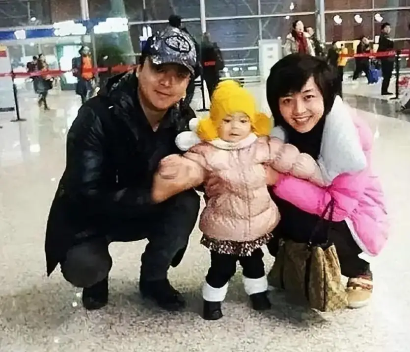 四川播音员佟瑶裸尸图_四川电视台主持人佟瑶去世_佟瑶杭州溺水事件详细情况