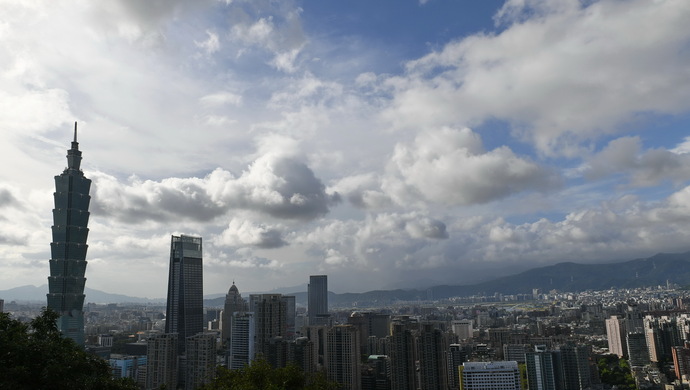 洪秀柱：即便背负再大的压力，也要为了两岸统一振臂疾呼