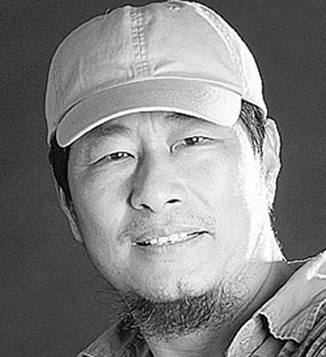 王红 佳能A-1 战地记者 老山战役 摄影作品 真实记录_王红战地记者