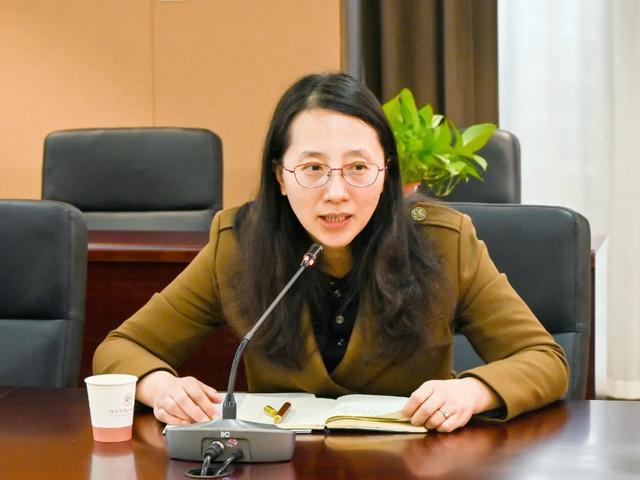 德育工作交流研讨_南京市夏广平德育名师工作室_靖江高级中学官方网站