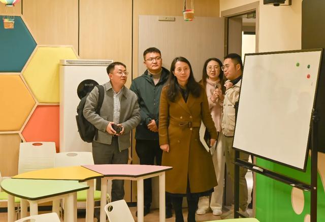 德育工作交流研讨_南京市夏广平德育名师工作室_靖江高级中学官方网站