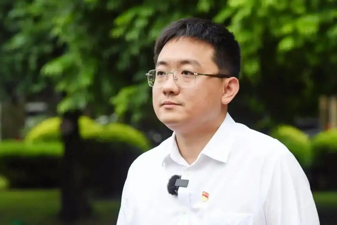 王巍 广东省云浮市副市长 纪律审查_85后副市长周伟被查