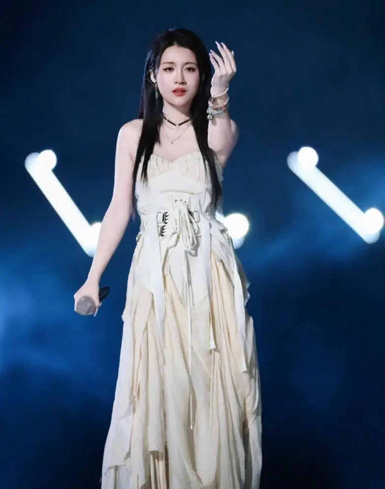 李嘉格中国好声音经历_李嘉格车澈离婚_李嘉格车澈爱情故事