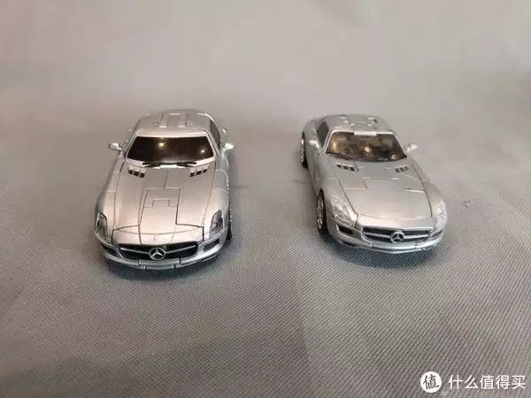 变形金刚玩具篇1_声波玩具人设颠覆经典评价_变形金刚3声波奔驰SLS-AMG造型争议