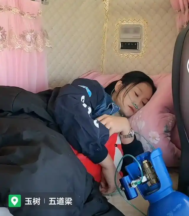 女卡车司机姚姚_跟长途货车司机的小姐_卡车女司机转型驾校教练