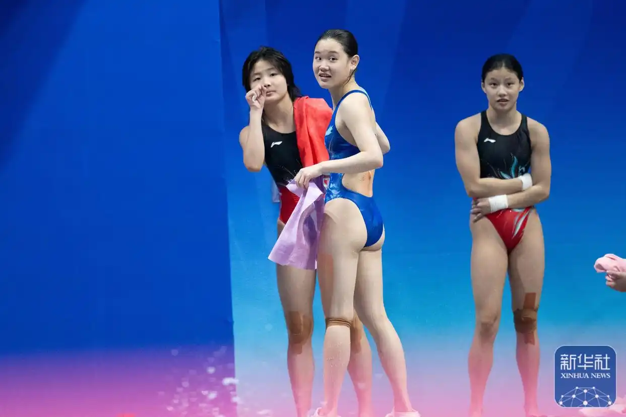 全国运动会跳水女子10米跳台半决赛 陈芋汐 晋级决赛_陈芋汐全运会女子10米跳台夺金