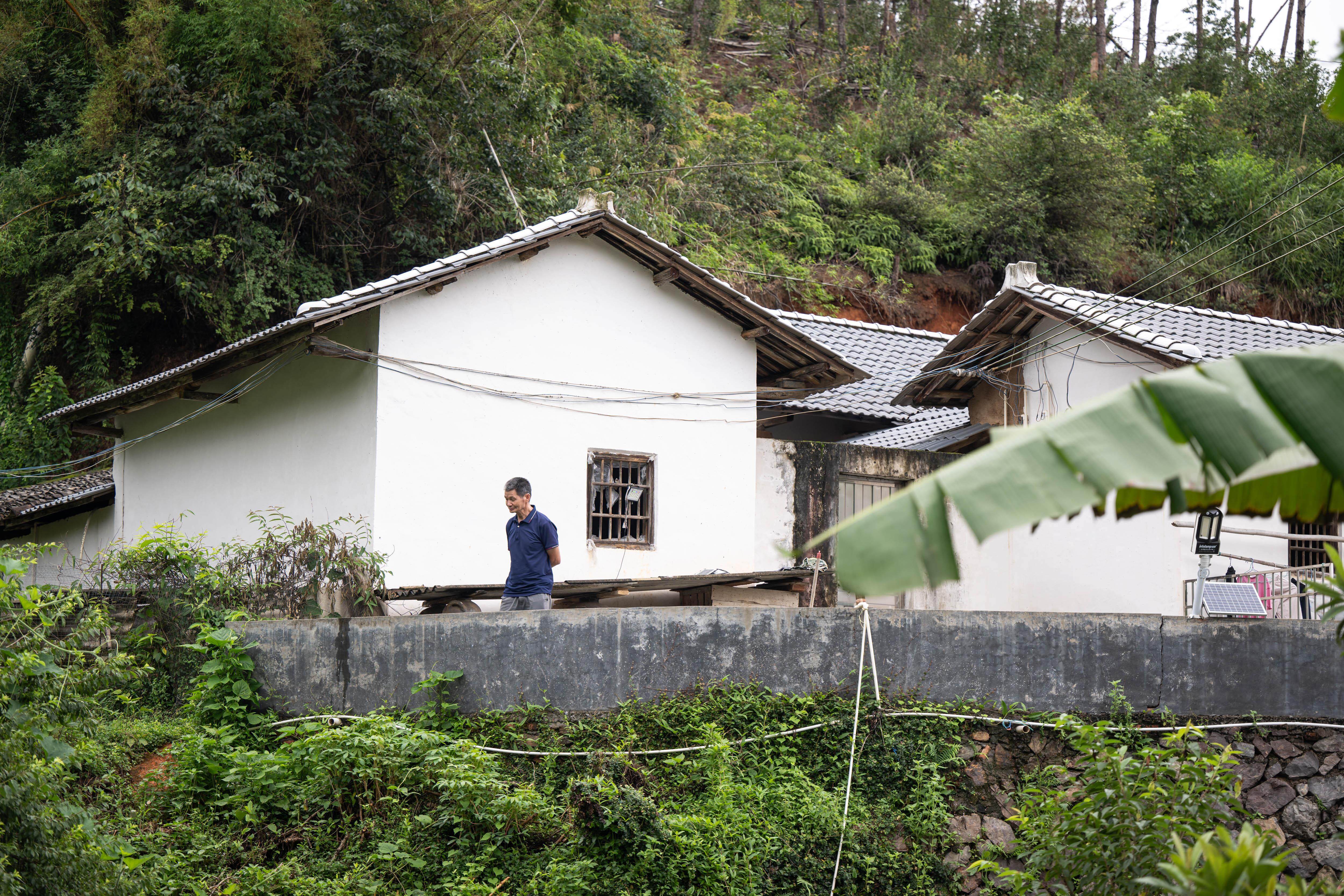 粤东北乡村医生事迹_乡村医生黄小青_最美乡村医师周月华