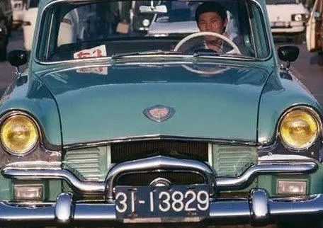 红领巾自行车时代变迁_改革开放40年记忆_改革开放前的照片加文字