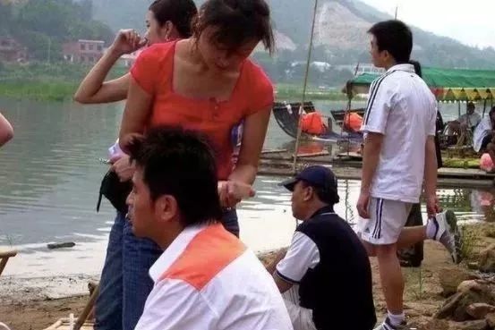 毕福剑旅游节主持_毕福剑饭局门_毕福剑近况