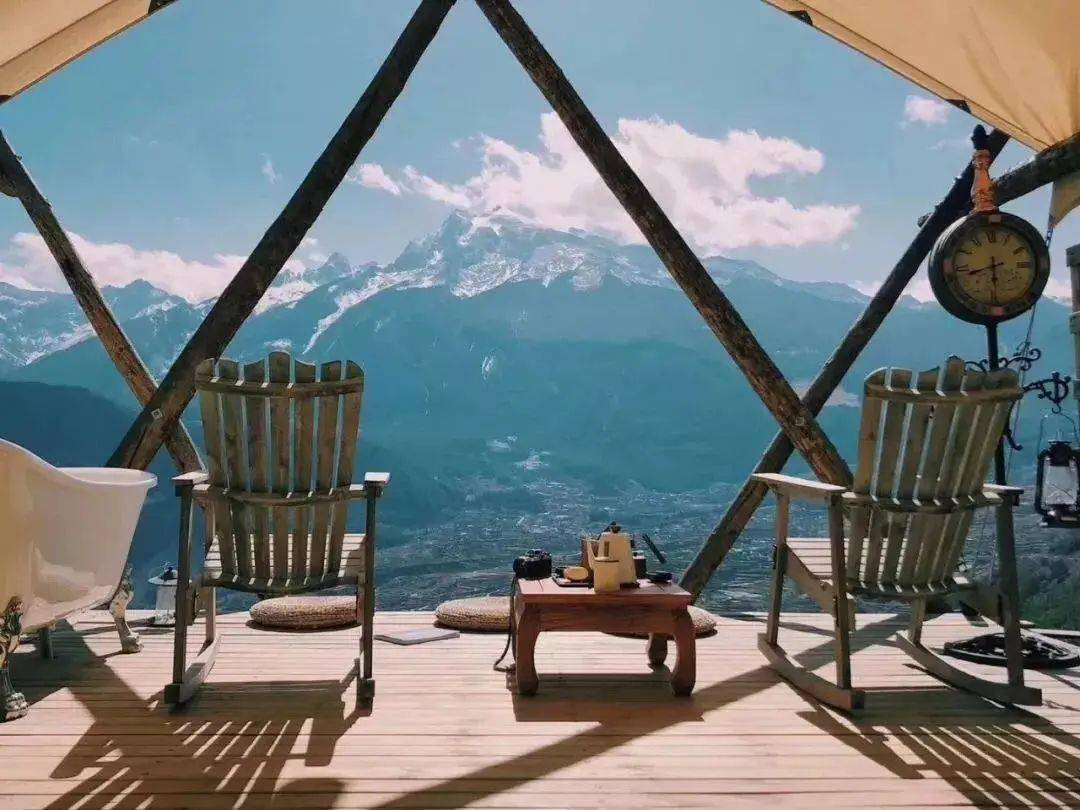 微度假目的地类型_新型旅游网站热地带的案例_短途旅游高频次出行