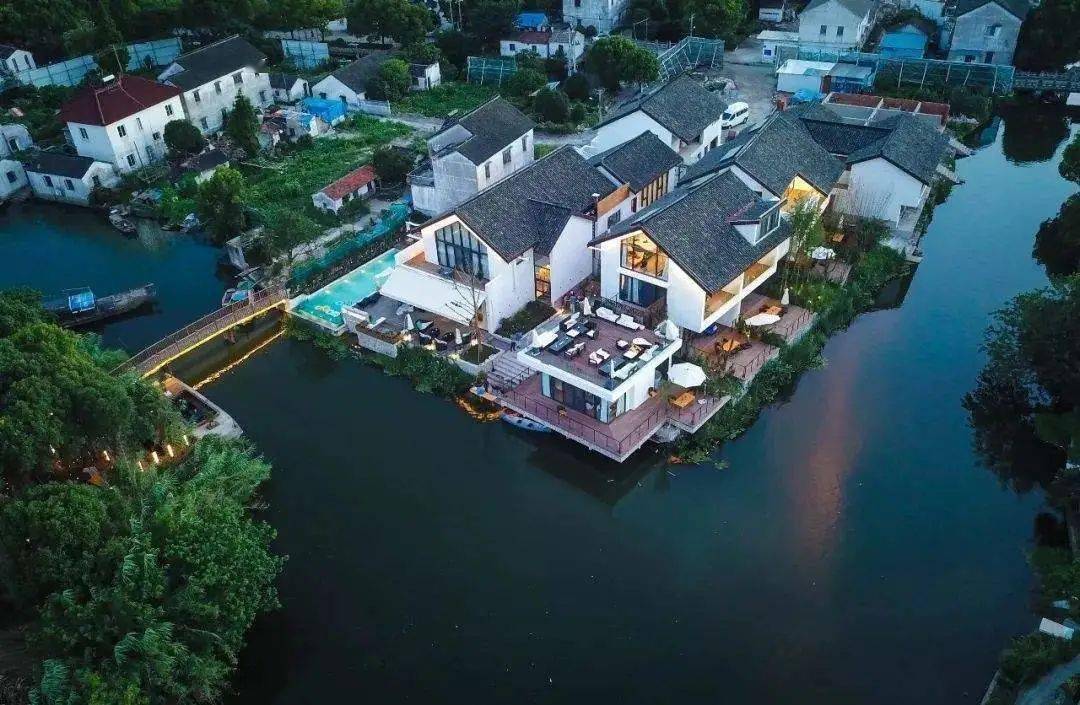 微度假目的地类型_新型旅游网站热地带的案例_短途旅游高频次出行