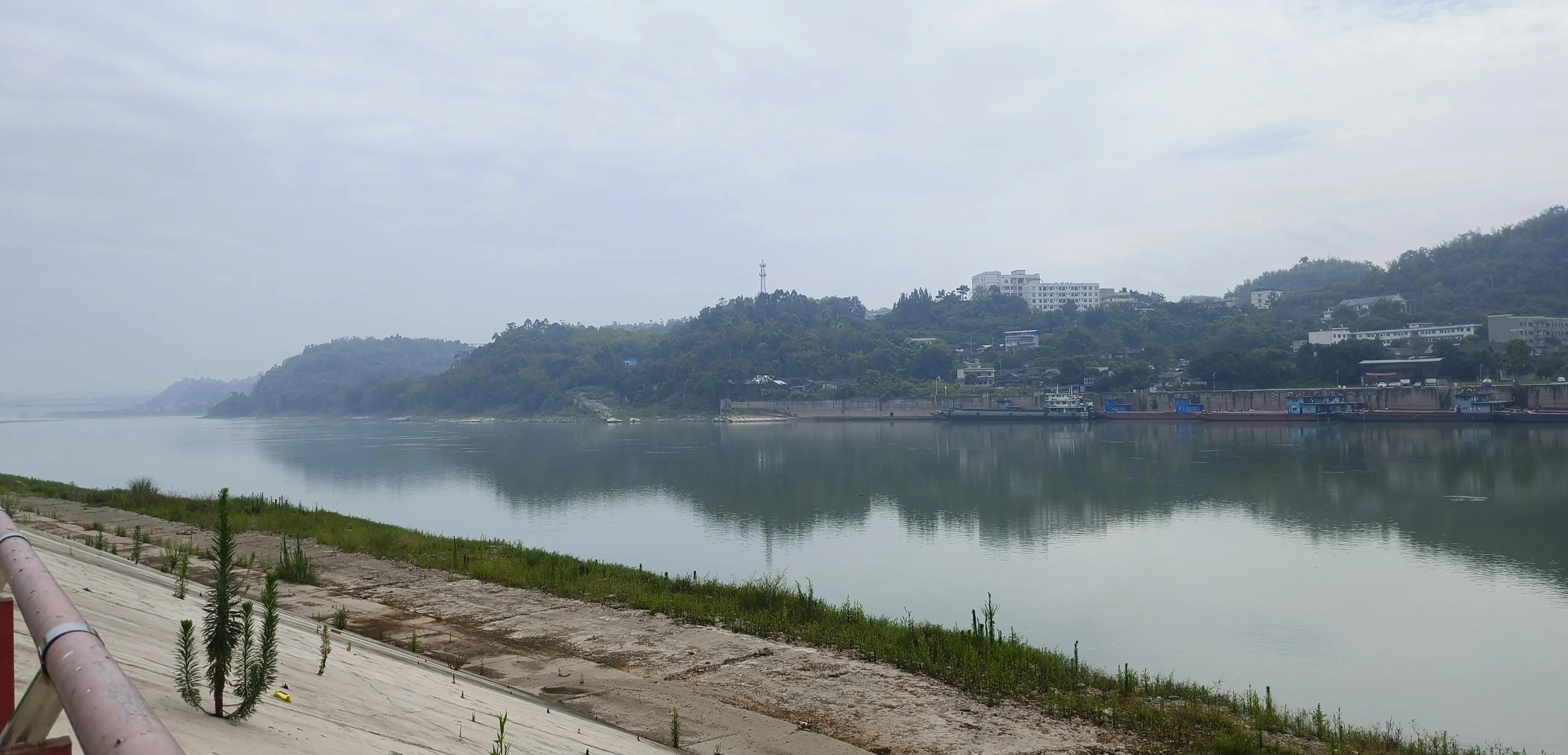 未来5年犍为城市规划_犍为沿江大道美景_犍为县城滨江路风景