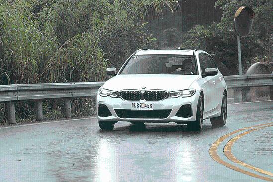 宝马m3挑战赛操作_宝马M340i xDrive Touring_宝马M340i xDrive Sedan