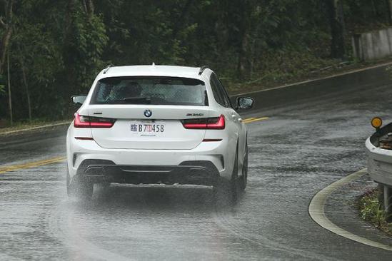 宝马m3挑战赛操作_宝马M340i xDrive Touring_宝马M340i xDrive Sedan