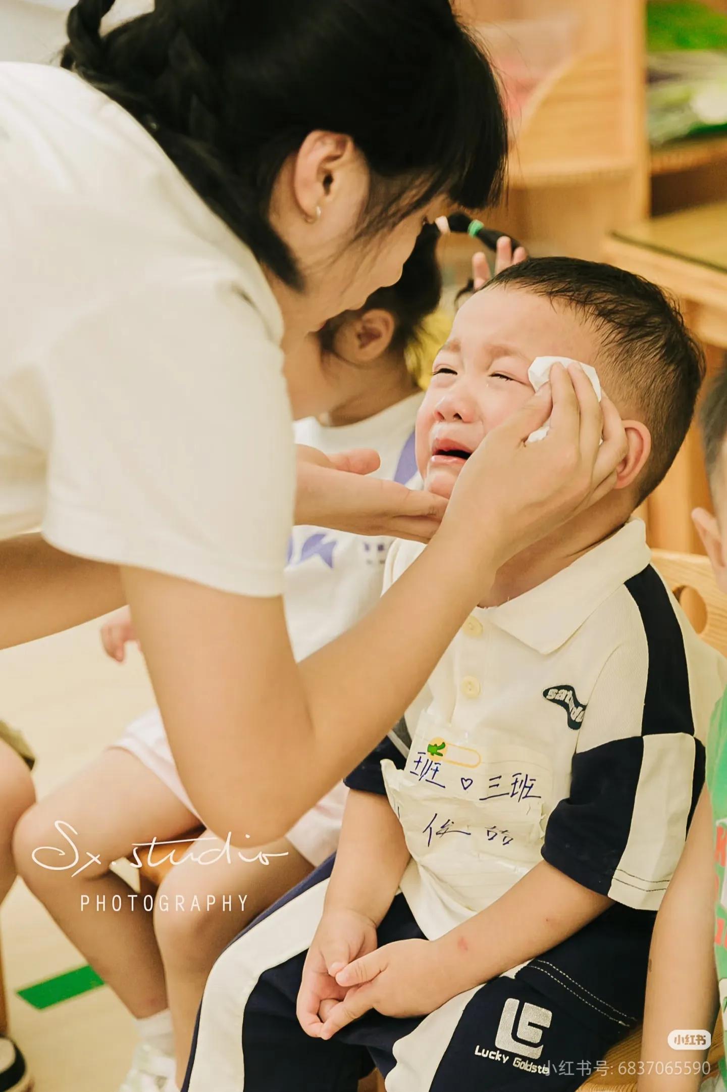 幼儿园环境参观感想_幼儿园入园焦虑_如何帮助孩子适应幼儿园